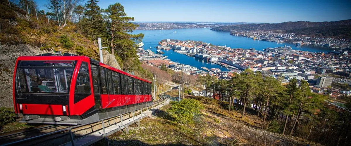 Foto 1 Mount Floyen and the Funicular