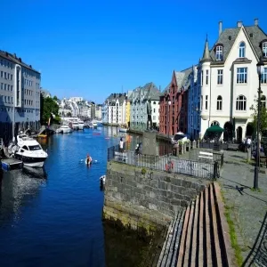 Foto de Brosundet i Ålesund